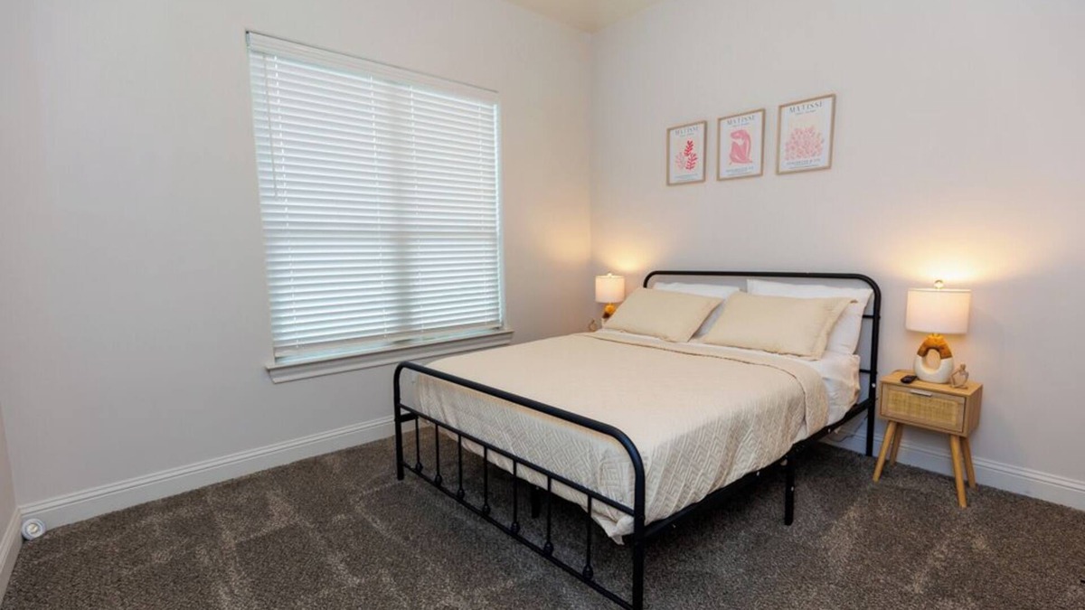 Lubbock House | Fox Ridge Luxury #2-3 Bed/2 Bath home in Lubbock