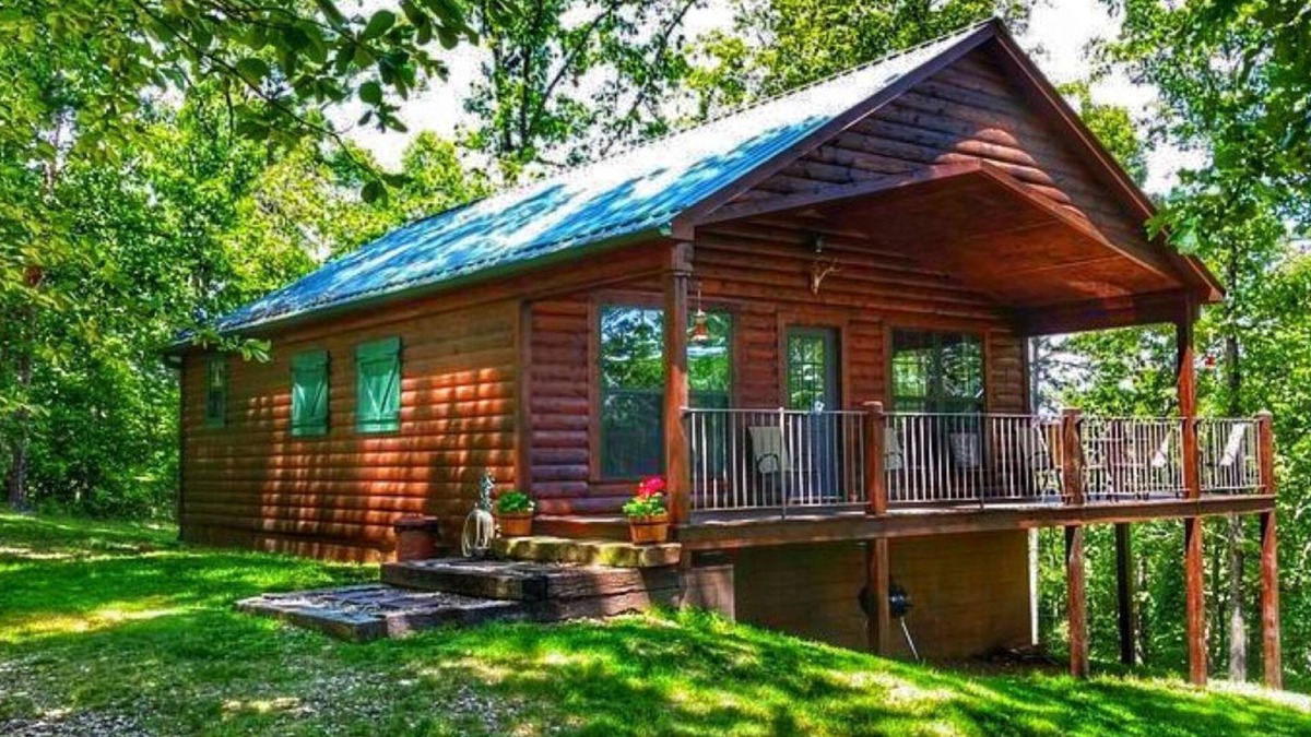 Jasper Cabin | Foxcroft Buffalo River Log Cabin: Cozy & Secluded w Mountain View 3 min to BNR