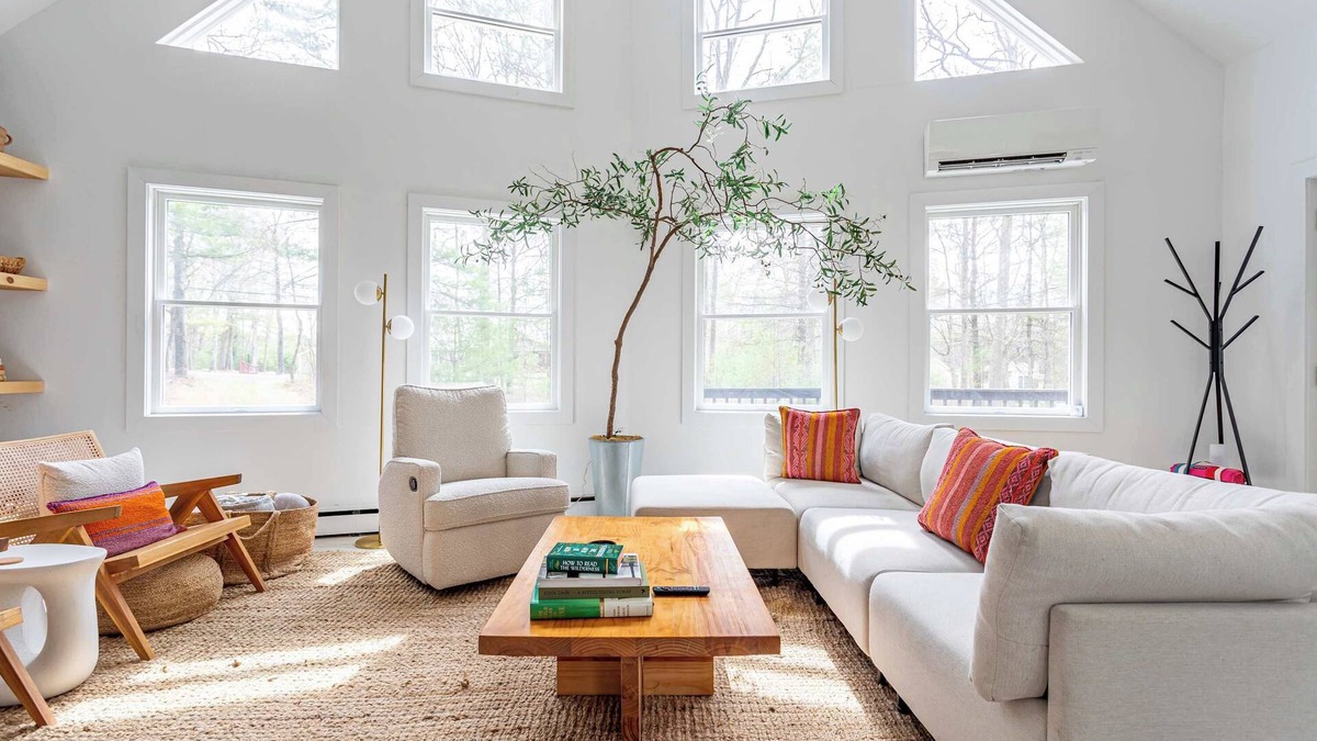 Glen Spey House | Foxglove Chalet: Bright & Stylish Nature Escape | Near Barryville