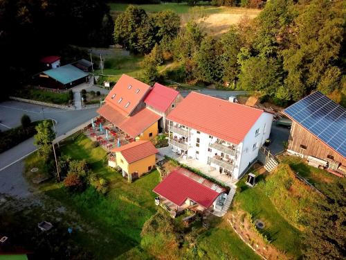Marktrodach Apartment | Fränkische Linie - Radspitz-Ferienwohnungen