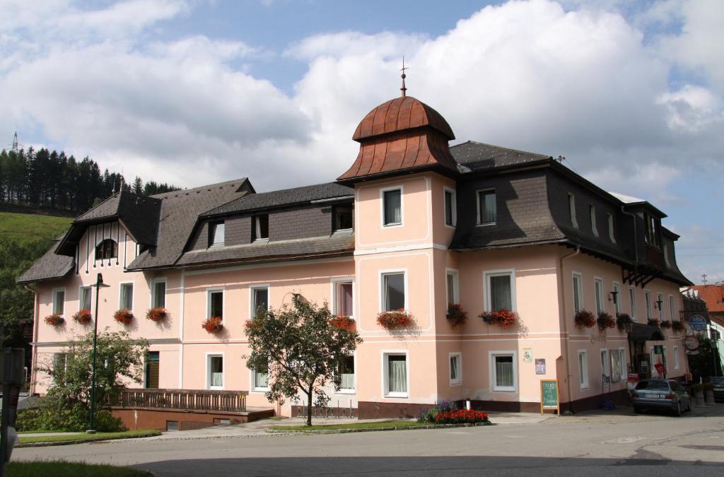 Steinhaus am Semmering Hotel | Frühstückspension Gasthof Gesslbauer