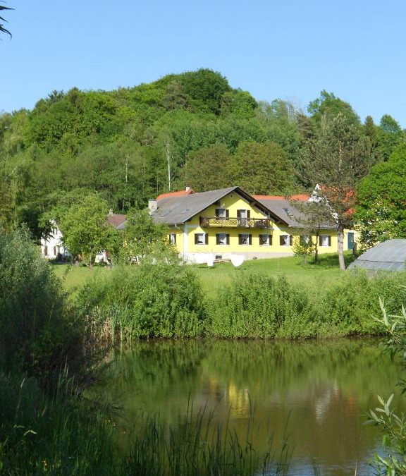 Bad Waltersdorf Bed & Breakfast | Frühstückspension Krump