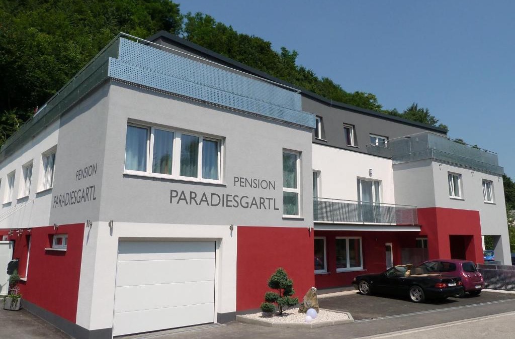 Amstetten House | Frühstückspension Paradiesgartl