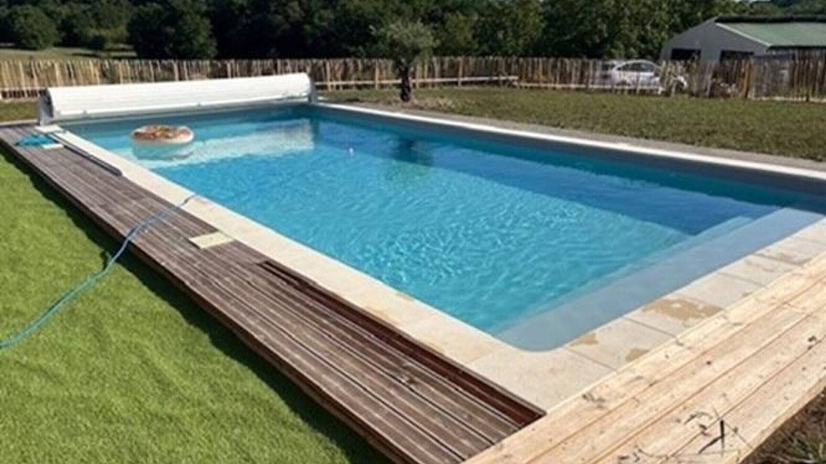 Brantome-en-Perigord Cottage | Cozy house with shared pool and wifi in Brantôme