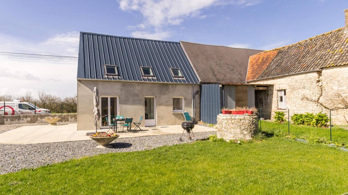 Vierville Cottage | "Maison charmante près d'Utah Beach, 3 chambres, jardin clos, parking et équipements complets inclus"