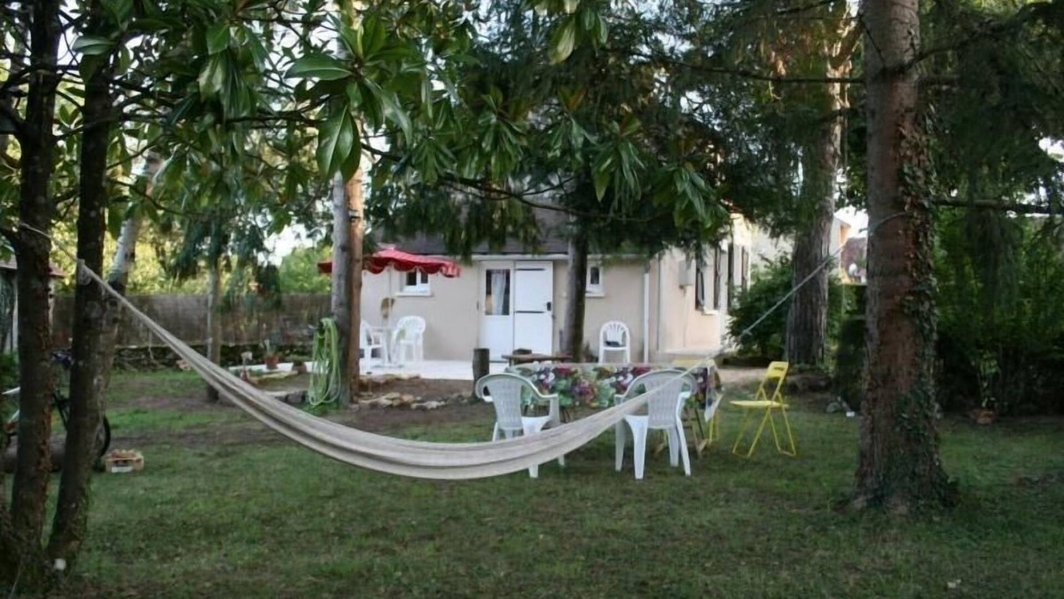 Pouligny-Saint-Pierre Cottage | Charming Retreat in Brenne Park: Nature, Activities, and Nearby Attractions