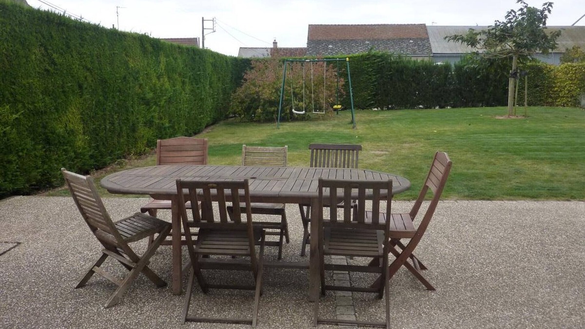 La Chapelle-Saint-Martin-en-Plaine Cottage | Gite La Chapelle-Saint-Martin-en-Plaine, 3 bedrooms, 7 persons