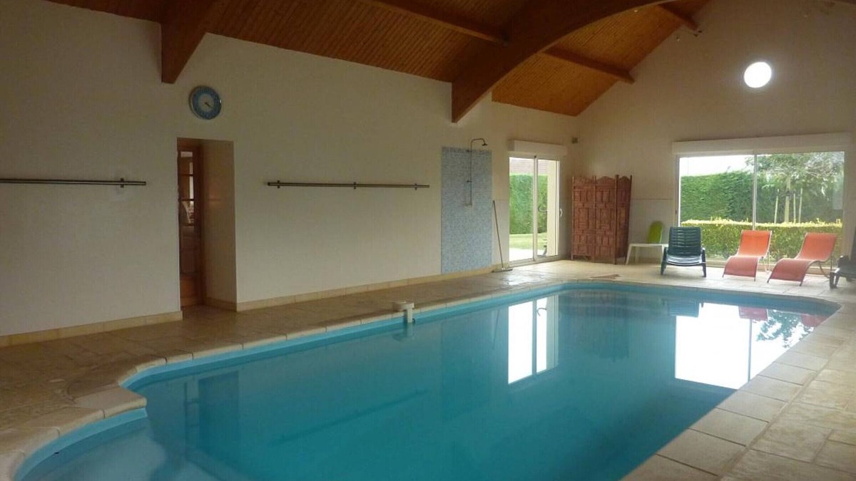 La Chapelle-Saint-Martin-en-Plaine Cottage | Family Retreat with Private Pool, Near Loire Castles