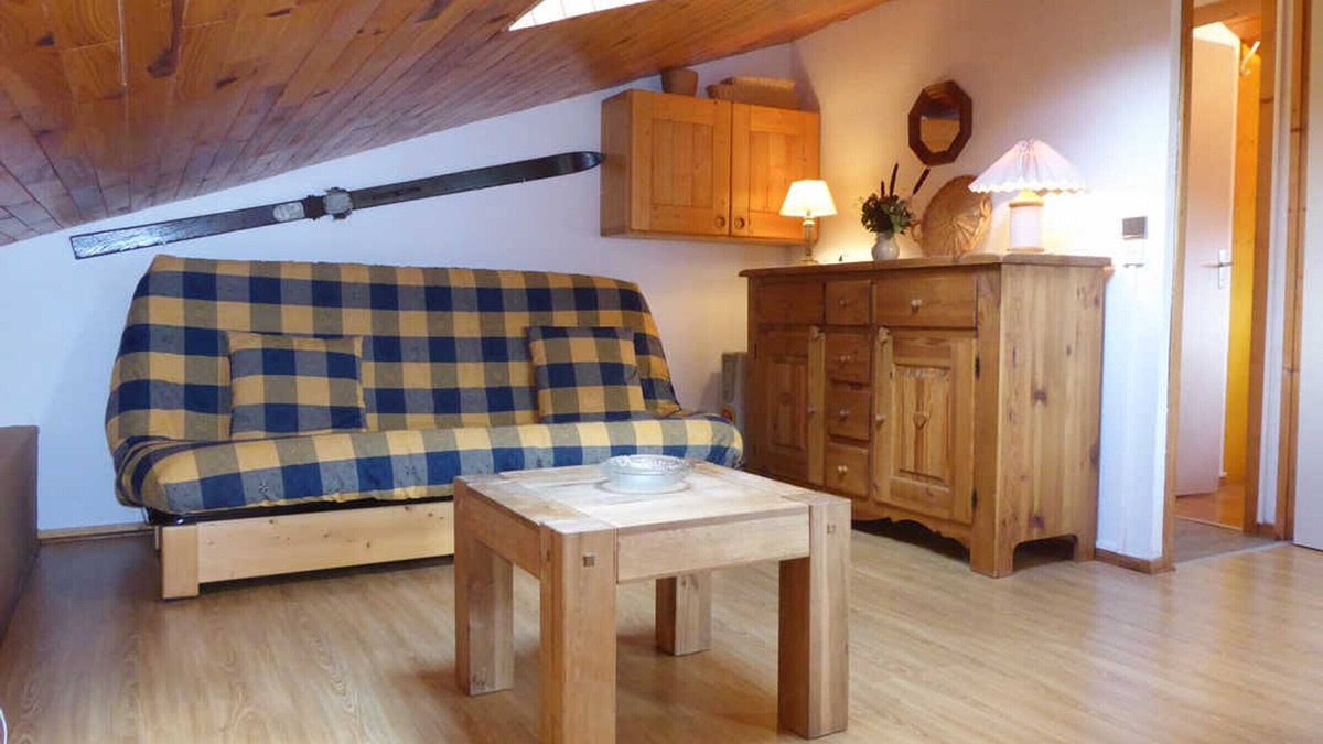 Montchavin Apartment | Cozy 2-Room Apartment Near Slopes with Balcony, Sleeps 5