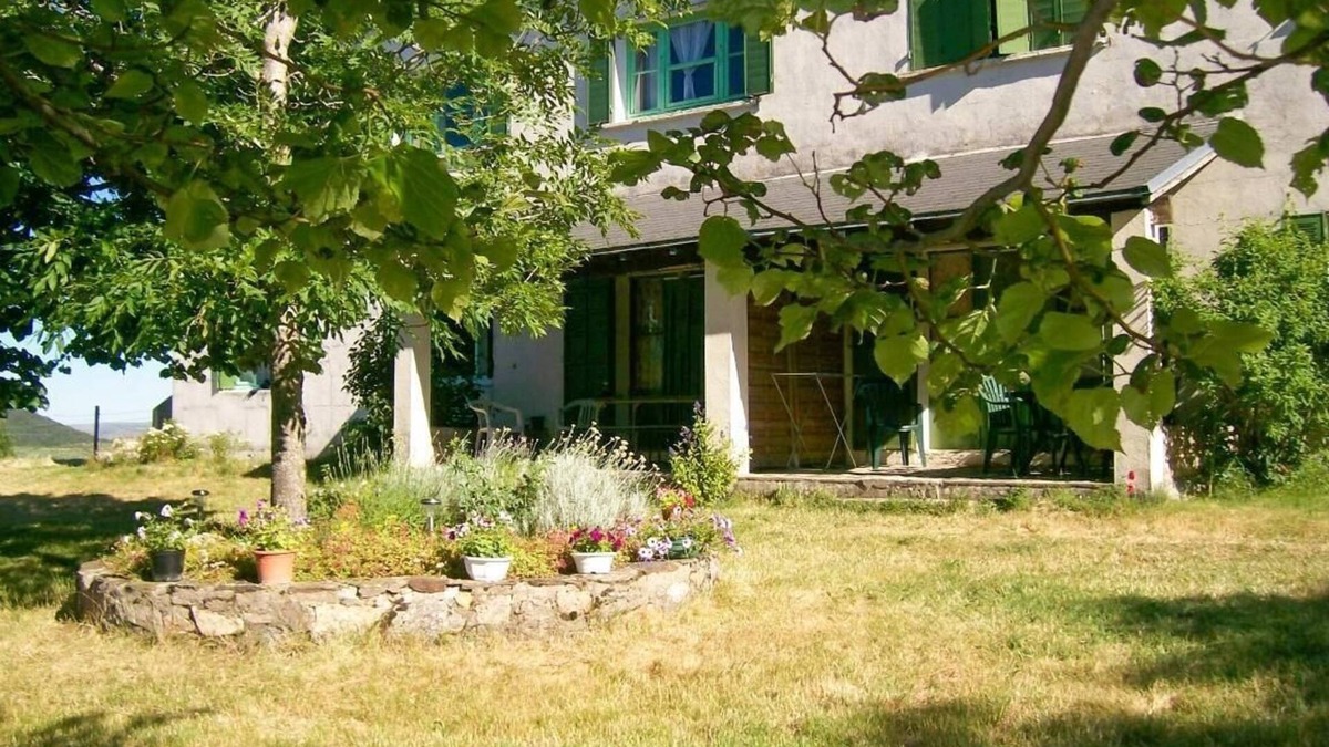 Pont-de-Montvert-Sud-Mont-Lozere House | Vacation rentals in Masméjean