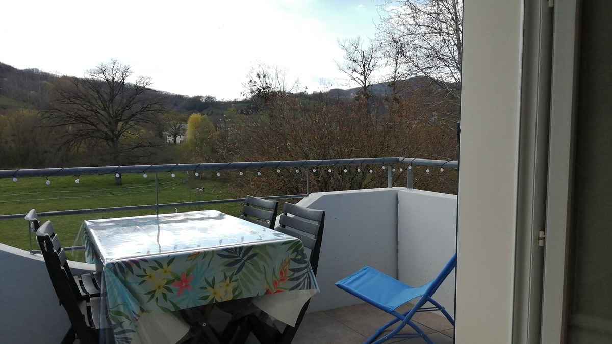 Saint-Geniez-d'Olt Apartment | Cosy et bel Appartement au Cœur de la Nature à St Geniez D'olt et D'aubrac