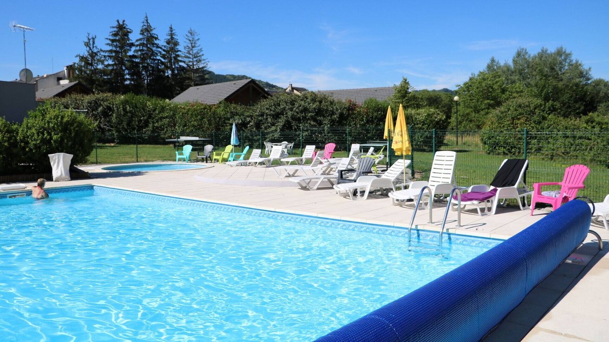 Saint-Geniez-d'Olt House | Sunny holidays in Occitania.