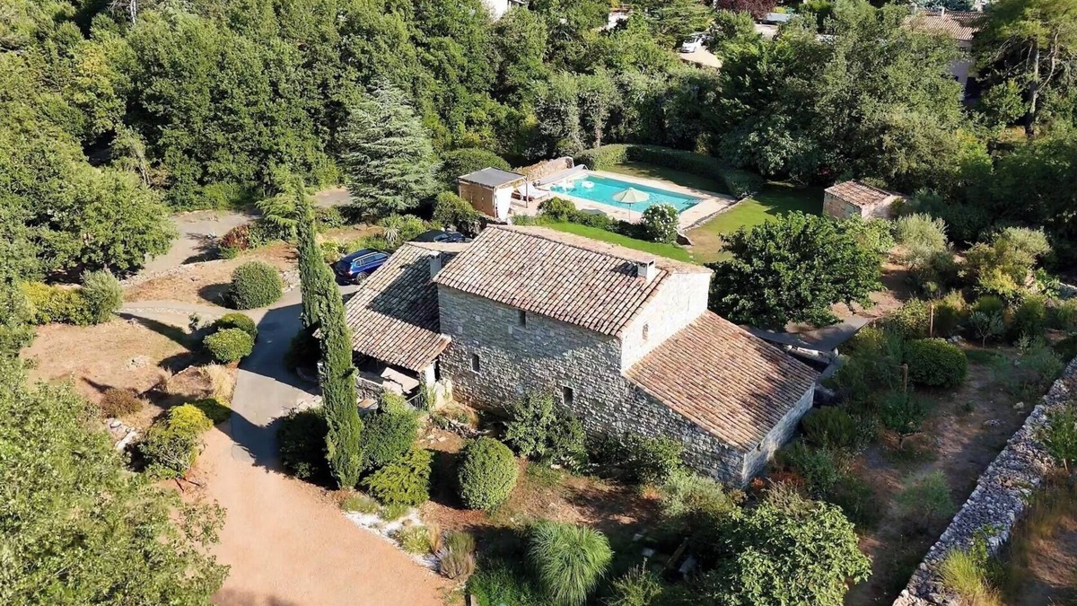 Saint-Maximin-la-Sainte-Baume Other | Découvrez le Charme D'un mas Provençal Rénové, Votre Jardin D'éden Vous Attend !