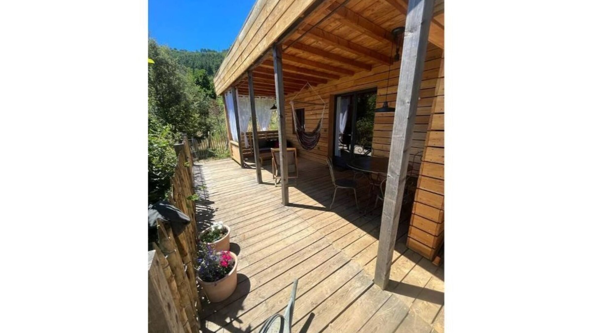 Sainte-Croix-Vallee-Francaise House | Ecogîte1en Cévennes: Nordic bath with view