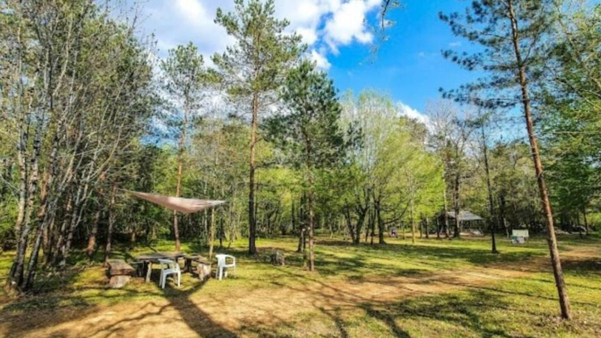 Sorges-et-Ligueux-en-Perigord House | Hunter's cottage