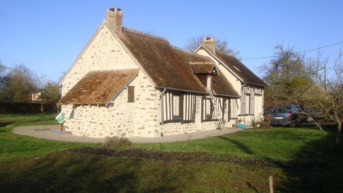 Villeneuve-en-Perseigne Cottage | La Bauge