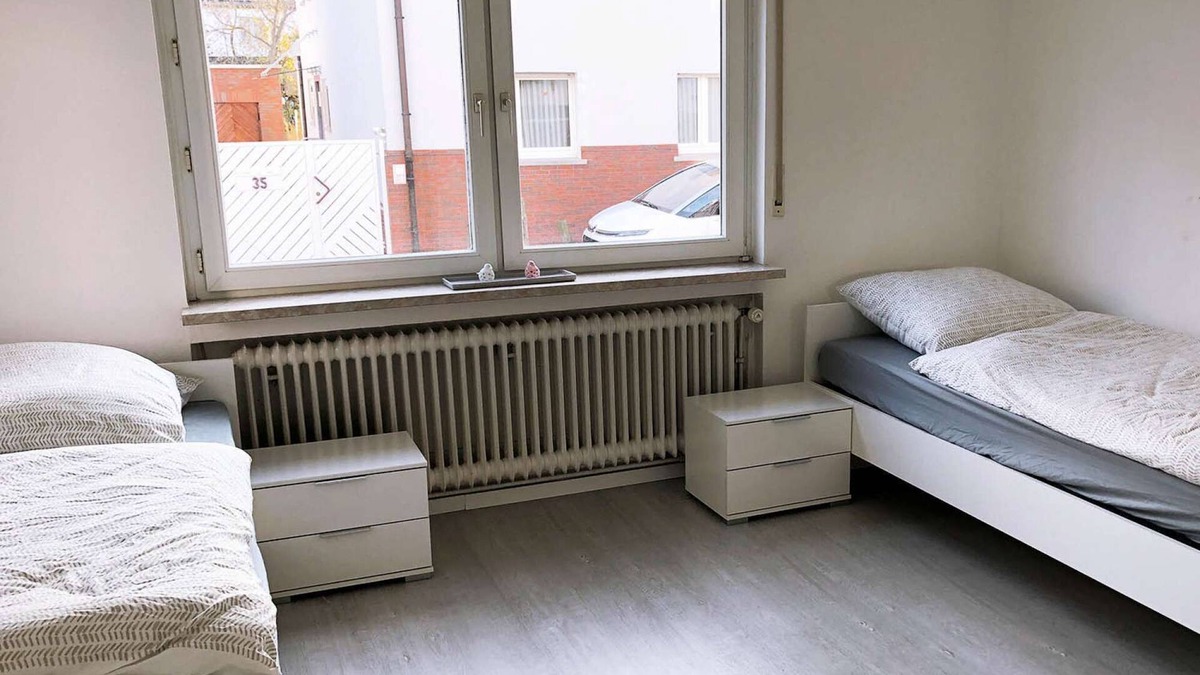 Egelsbach Apartment | FR04 holiday apartment with satellite TV, kitchen & WiFi