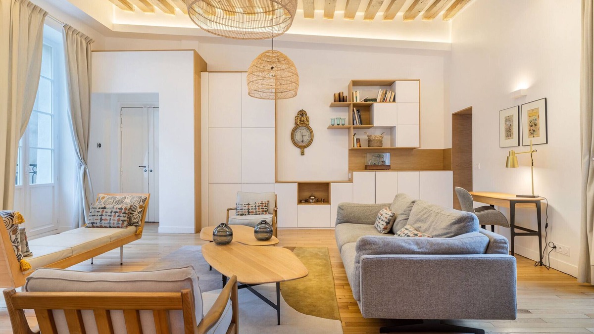 Arsenal Apartment | François de Sales, 2Ch/2Sdb, sleeps 6