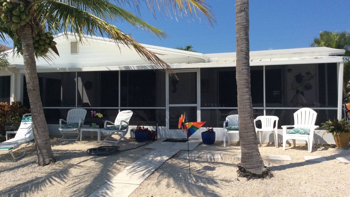 Key Colony Beach House | Fran's Place on the Water - Sept 27-Oct 4 and Oct 11-18 2025 Available