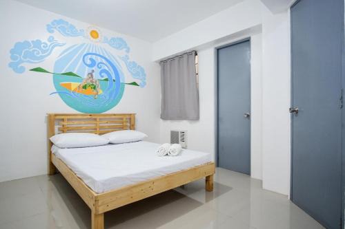 Moonwalk Apartment | Frank Lloyd Apartelle