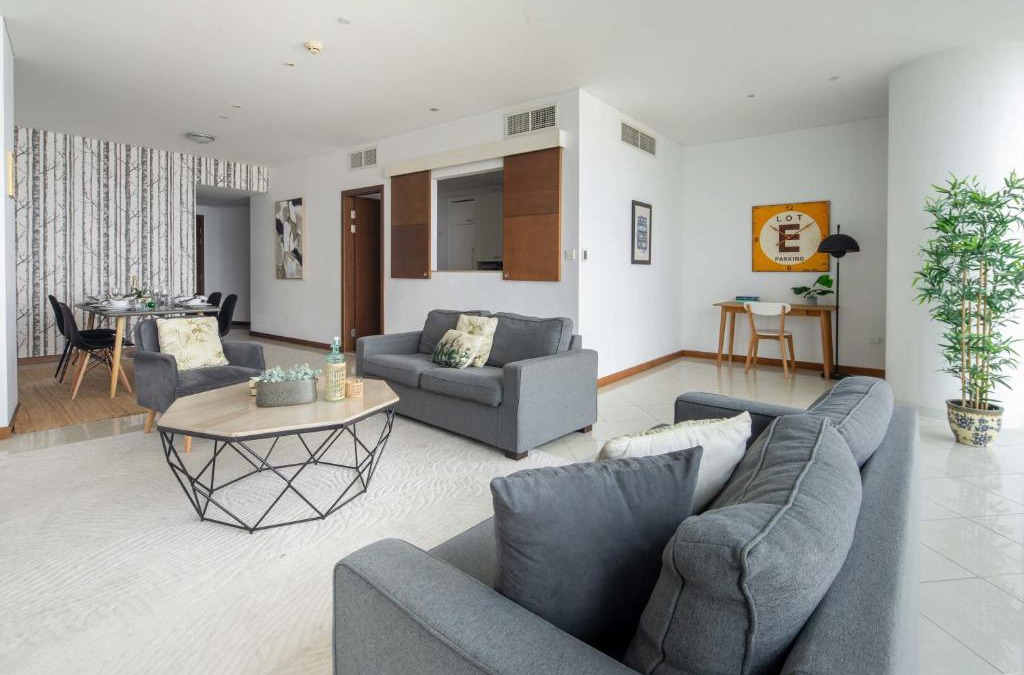 Dubai Festival City Apartment | Frank Porter - Marsa Plaza North