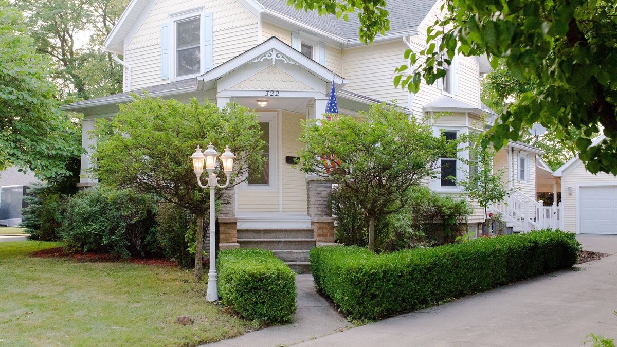 Frankenmuth House | Frankenmuth Harmonie Haus