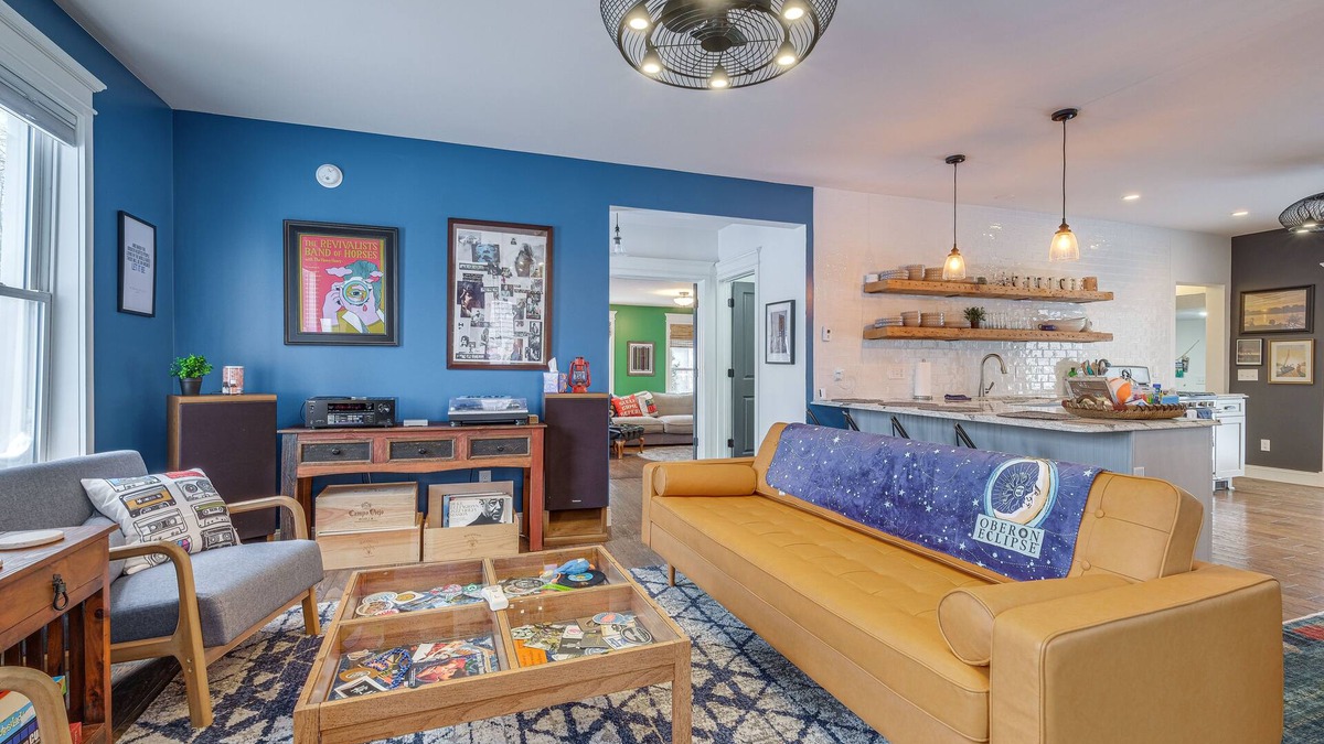 Frankfort House | Frankfort Vacation Rental < 1 Mi to Lake Michigan!