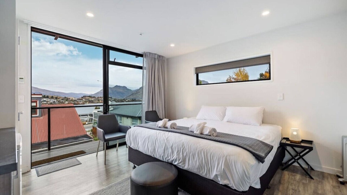 Queenstown House | Frankton Breeze 1 | Studio Unit