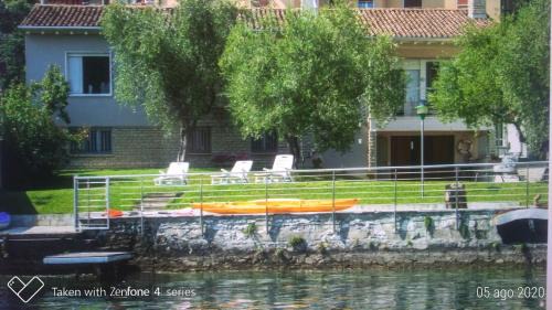 Predore House | Freddy Holiday House