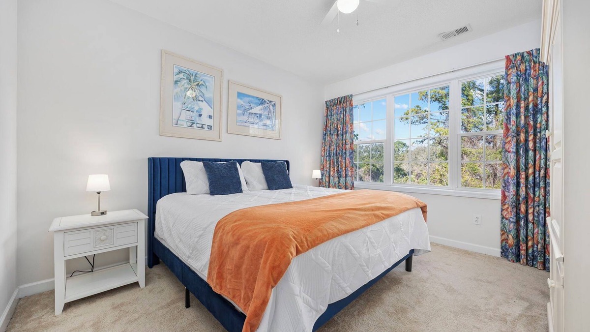 North Myrtle Beach Condo | Free Beach Shuttle, Pool, Pickleball Court! King Bed, Parking, Resort Activities