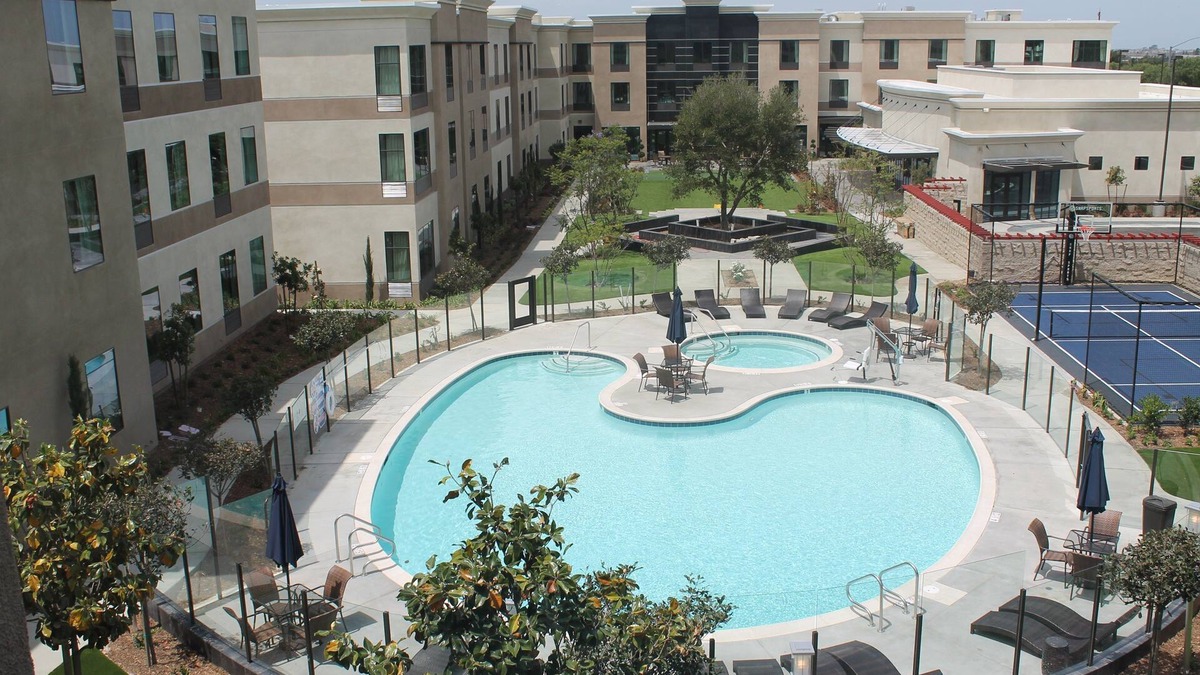 Bressi Ranch Condo | Free Breakfast Included! Pool & Hot Tub Access. Great Location!