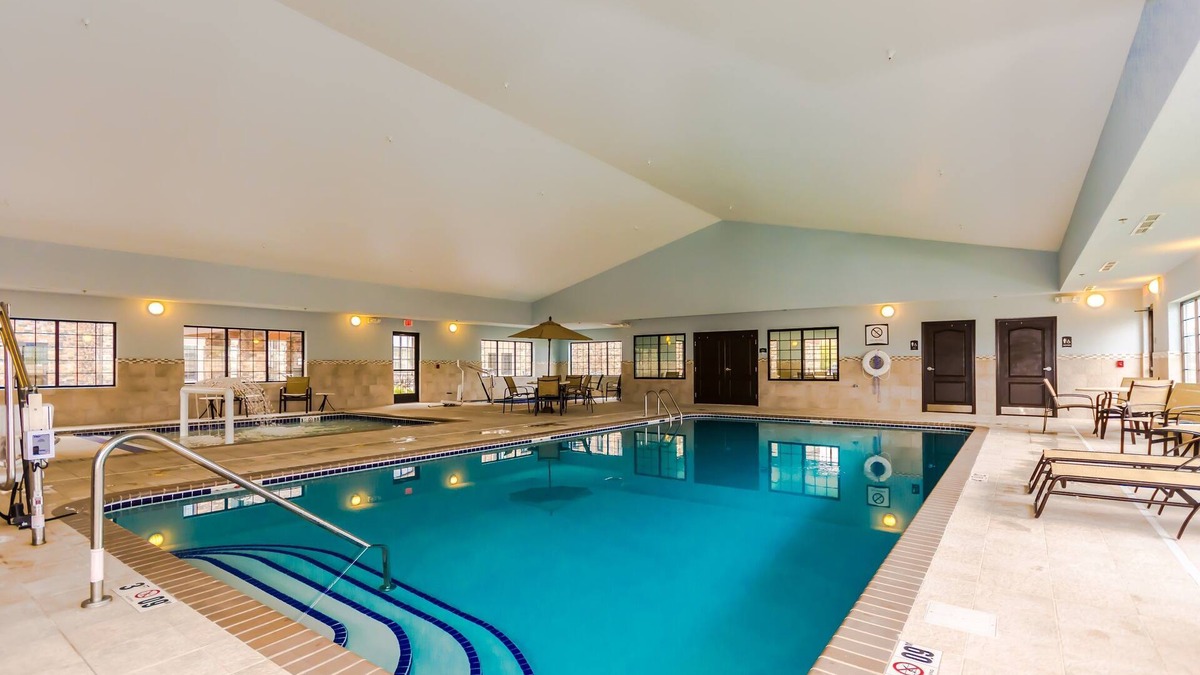 Grand Forks Apartment | Free Breakfast. Indoor Pool & Hot Tub. Walk to University of North Dakota.