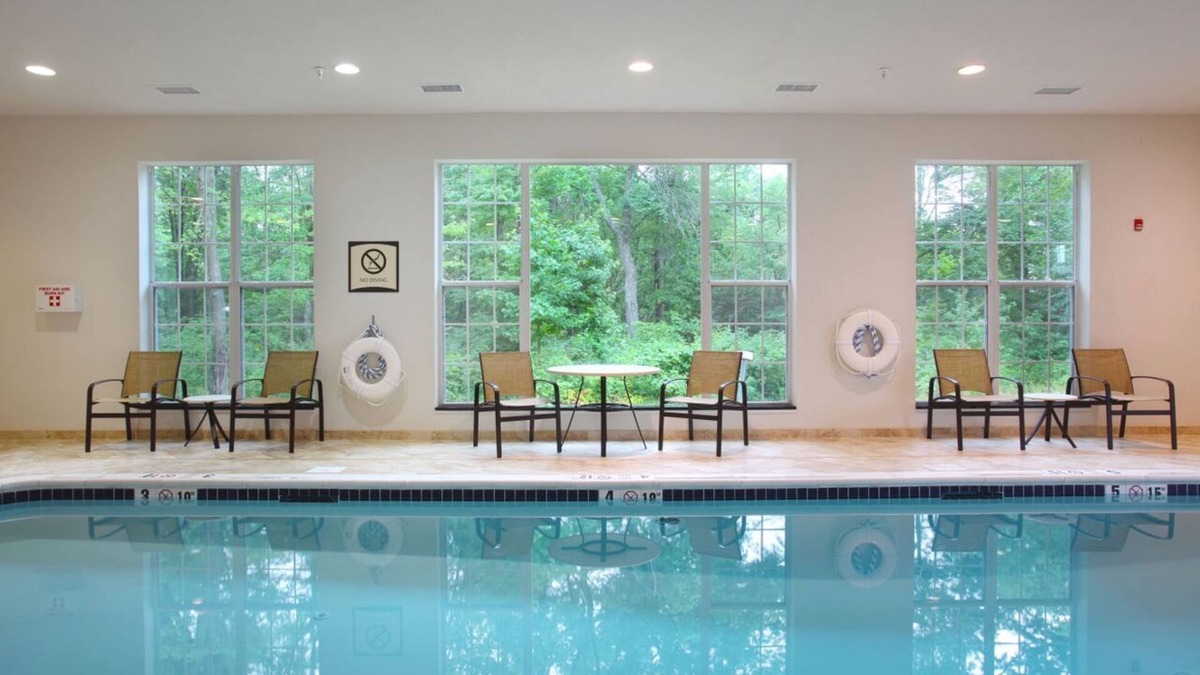 North Brunswick Condo | Free Breakfast. Pool & Hot Tub. Quick Drive to Rutgers University!