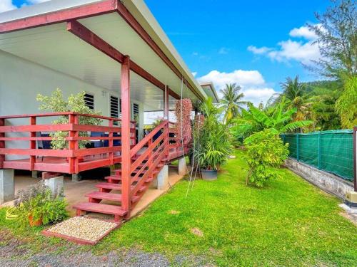 Tiahura House | Free canoës King Bed - Fare Mihiau