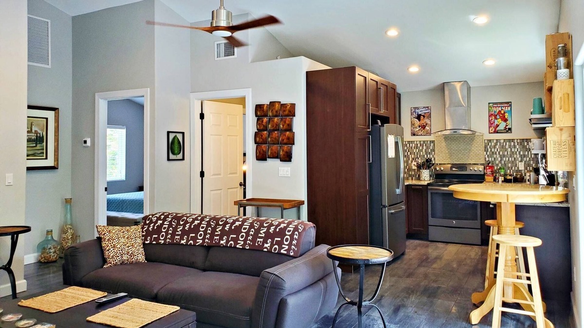 Port Orange House | FREE DAILY ACTIVITIES-Newer Home in Port Orange-Just 3 Miles to Beach-1 Small Dog Allowed-Fire Pit!