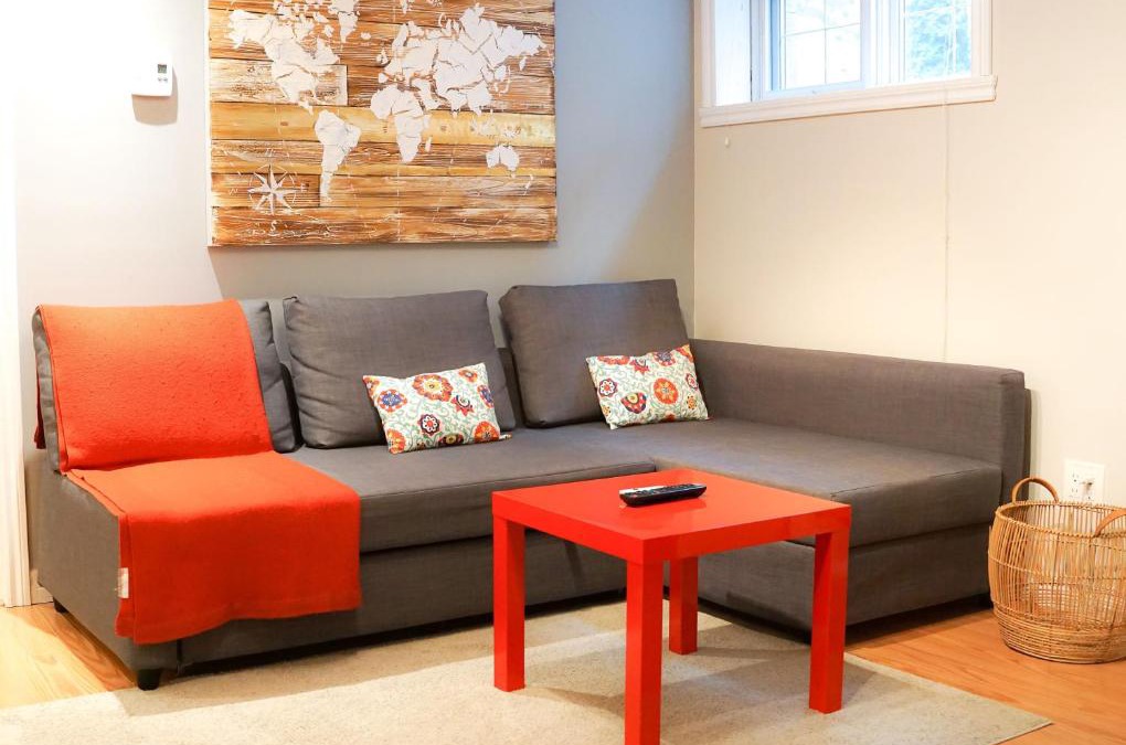 Ahuntsic Apartment | Free Parking - Great 1BR near Henri Bourassa Metro