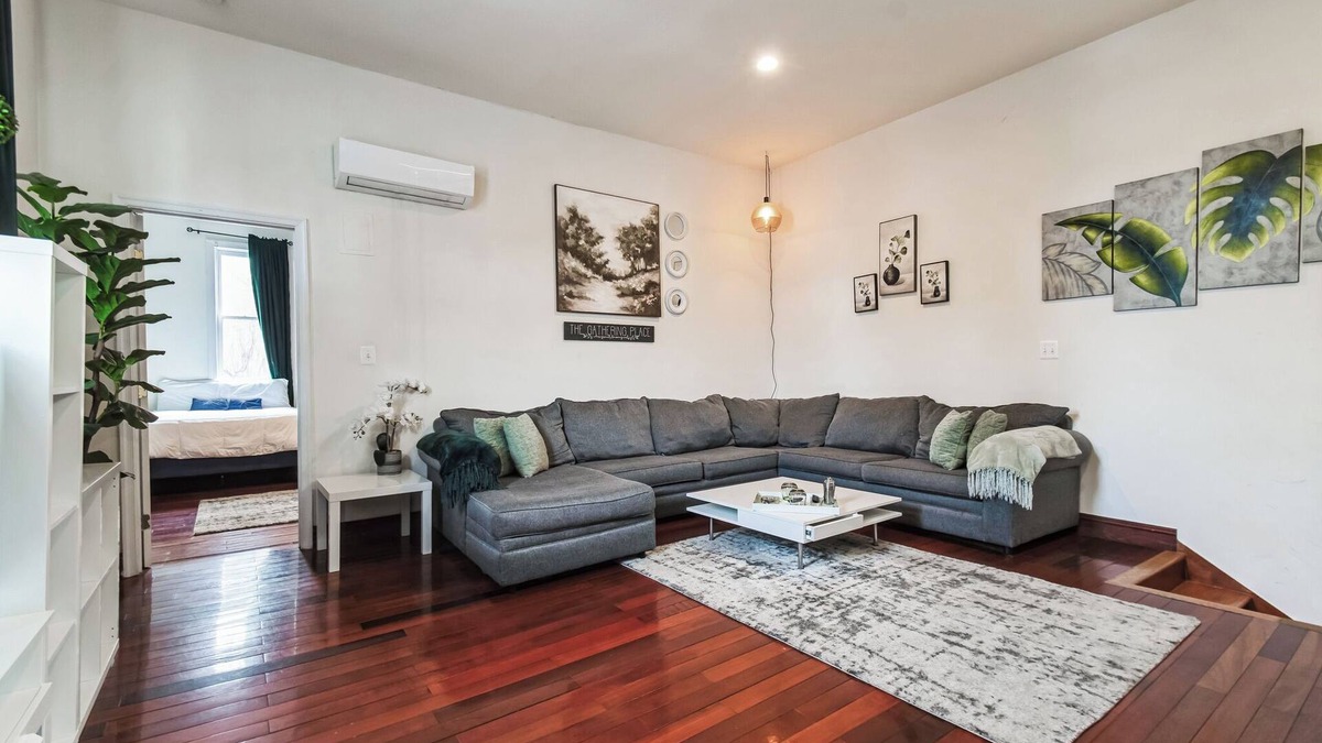 Le Droit Park Condo | Free private parking! Spacious, vibrant home! 2-bedroom condo with WiFi