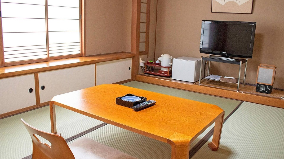 Echizen-cho Hotel | Free WiFi throughout Japanesestyle room with 6 tatami mats/Echizen Fukui