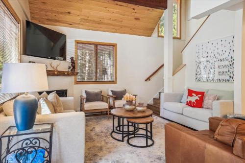 Warrior's Mark West House | Freeride Haus home