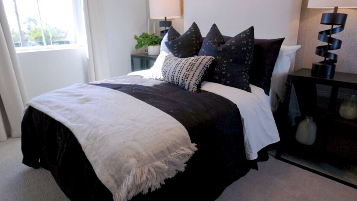 Compton House | Freeway Close, center of LA, near colleges, Ports, amusement parks, all of SoCal