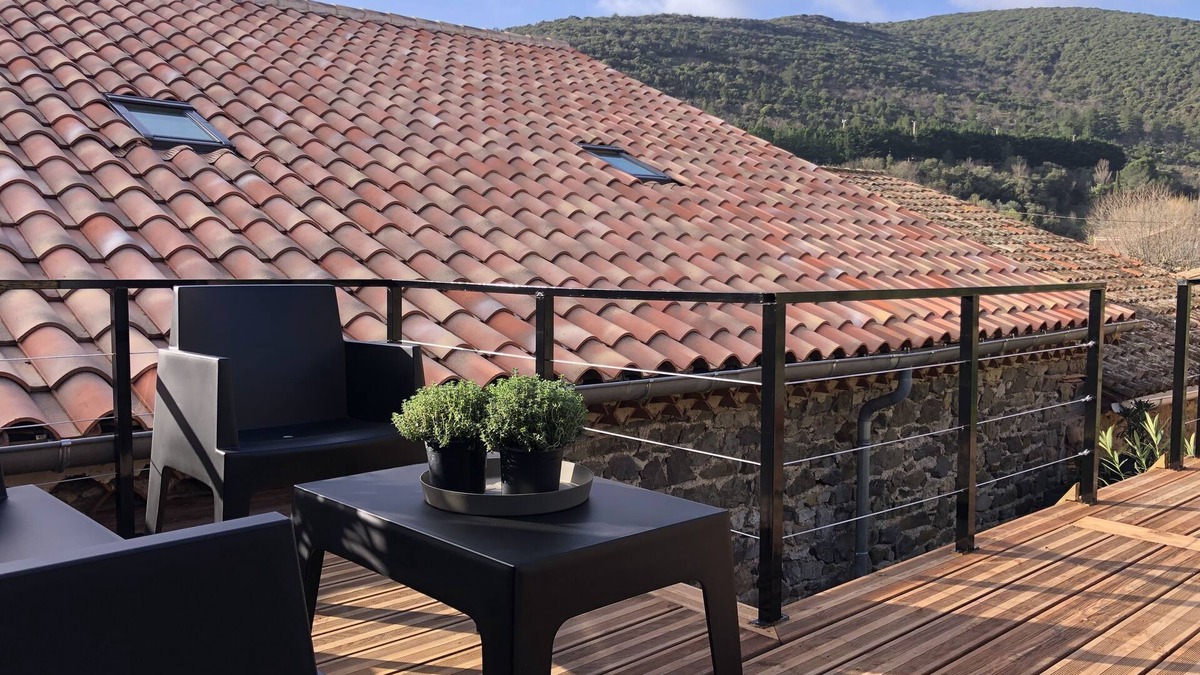 Berlou House | French Art of living, heart of natural park