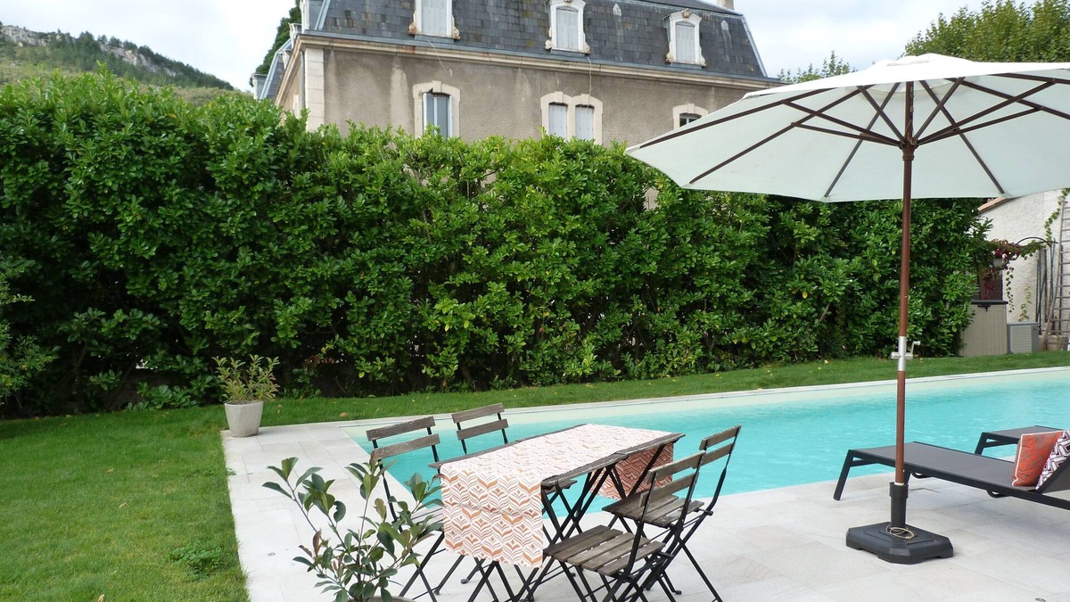 Alet-les-Bains House | French holiday at Maison Pigeonnier