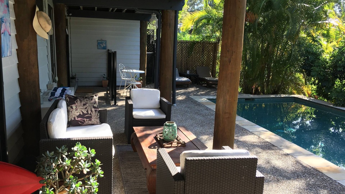 Tugun Bed & Breakfast | French style Bed&Breakfast on the Gold Coastnn
