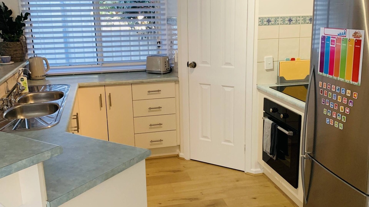 Nairne House | Fresh and modern yet homely; it has absolutely everything you'll need!