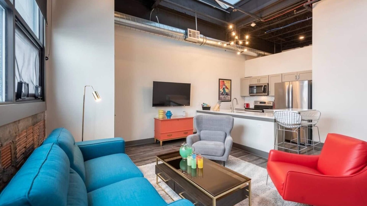 East Avenue Apartment | Fresh, Sleek, and Contemporary Executive Apartment