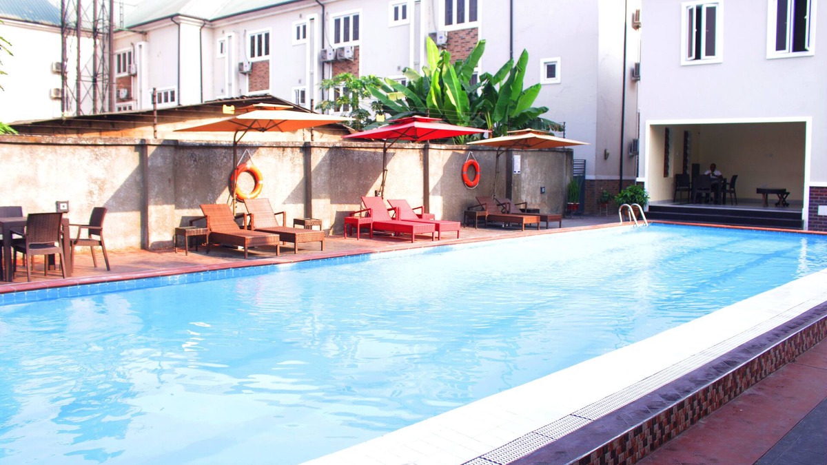 Uyo Hotel | Fresh Spring Hotels & Towers