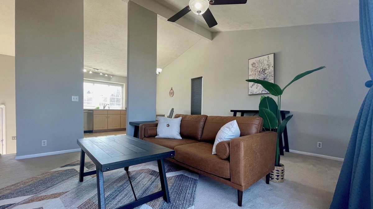 Omaha House | Fresh West Omaha Home For Your Entire Group