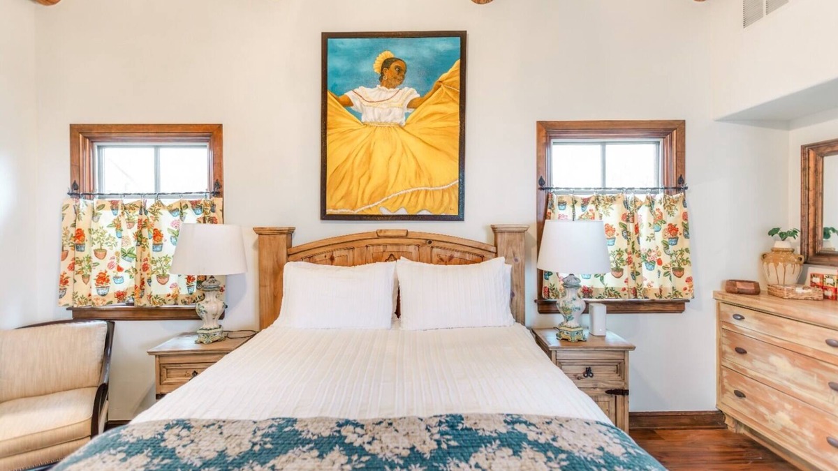 Central Oklahoma City Apartment | Frida at El Sueño