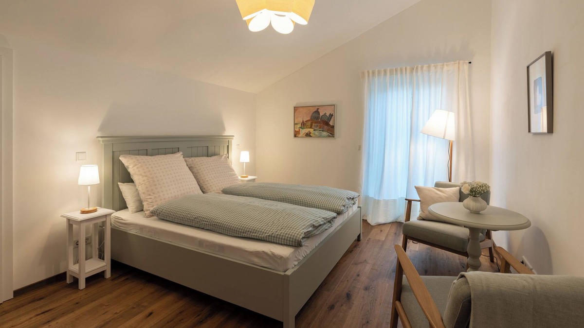 Munchen District Apartment | Friendly vacation apartment with a view