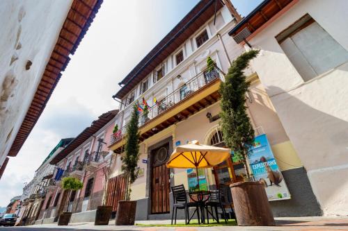 Quito Historic Center Hotel | Friends Hotel & Rooftop - Historic Center & Museums